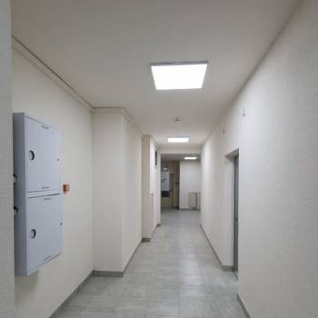 Продается 1-комнатная квартира, 42,5 м²