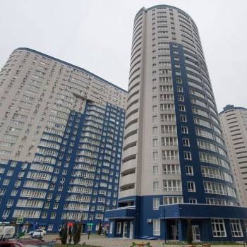 Продается 1-комнатная квартира, 42,5 м²