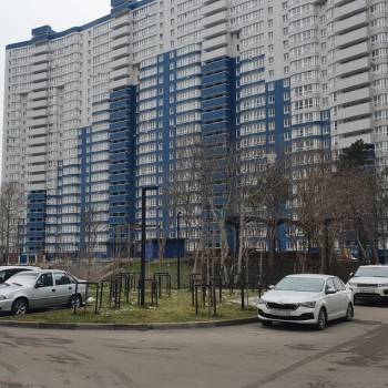 Продается 1-комнатная квартира, 42,5 м²