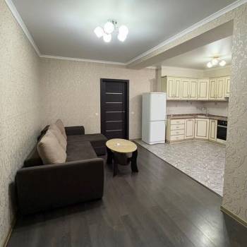 Сдается Многокомнатная квартира, 79 м²