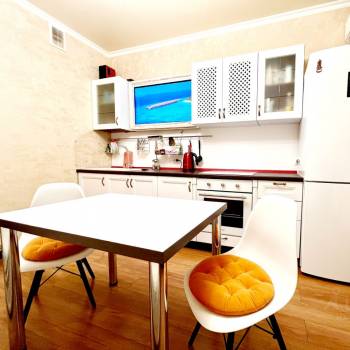 Сдается 1-комнатная квартира, 40 м²