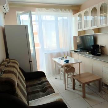 Сдается 1-комнатная квартира, 45 м²