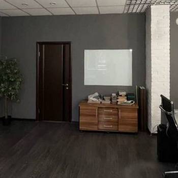 Сдается Нежилое помещение, 84 м²