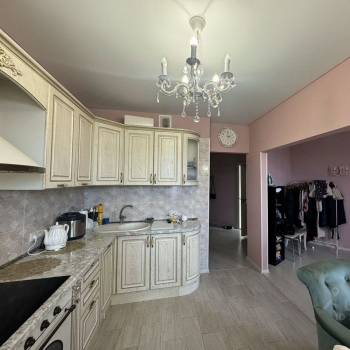 Продается 2-х комнатная квартира, 53 м²