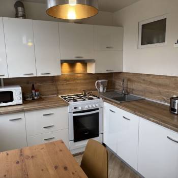 Продается 1-комнатная квартира, 45,7 м²