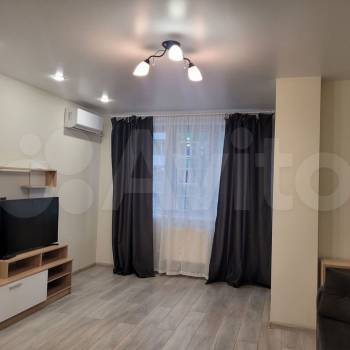 Сдается 1-комнатная квартира, 39,3 м²