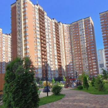 Продается 1-комнатная квартира, 42,7 м²