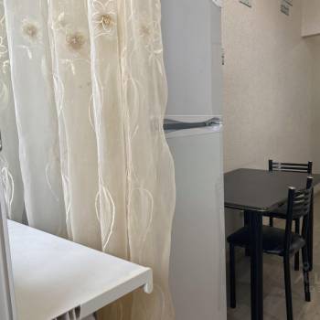 Продается 1-комнатная квартира, 38 м²