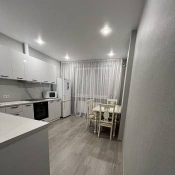 Сдается 1-комнатная квартира, 36 м²