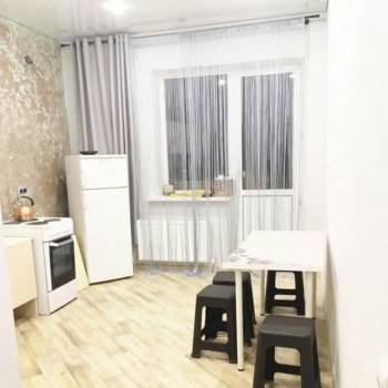 Сдается 1-комнатная квартира, 38 м²