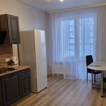 Сдается 1-комнатная квартира, 48 м²