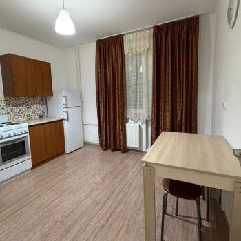 Сдается 1-комнатная квартира, 37,8 м²