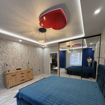 Сдается 2-х комнатная квартира, 70 м²