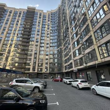 Сдается 1-комнатная квартира, 42 м²