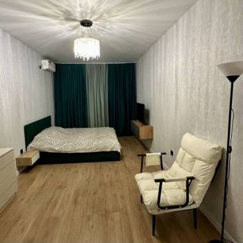 Сдается 1-комнатная квартира, 37 м²