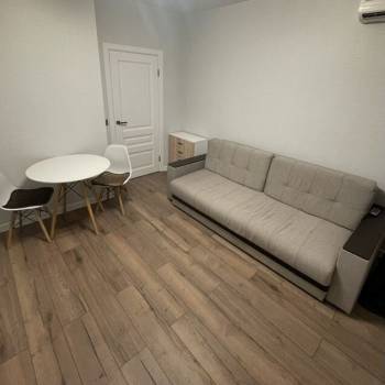 Сдается 1-комнатная квартира, 27 м²