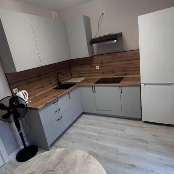 Сдается 1-комнатная квартира, 45 м²