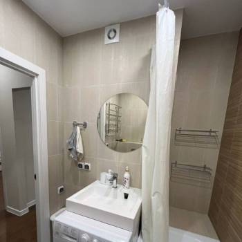 Сдается 1-комнатная квартира, 37 м²