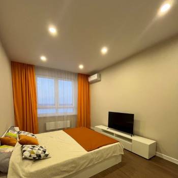 Сдается 1-комнатная квартира, 37 м²