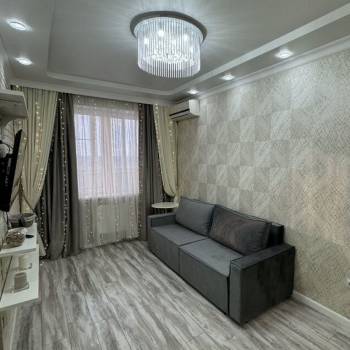 Сдается 1-комнатная квартира, 38 м²