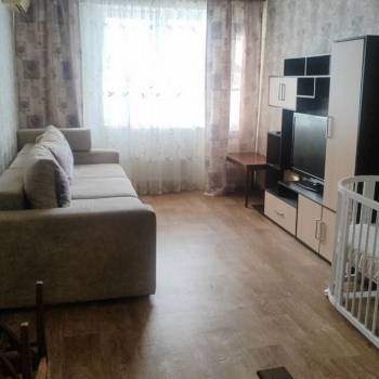 Сдается 1-комнатная квартира, 45 м²