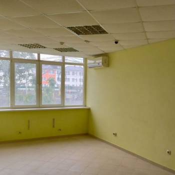 Сдается Нежилое помещение, 161,8 м²