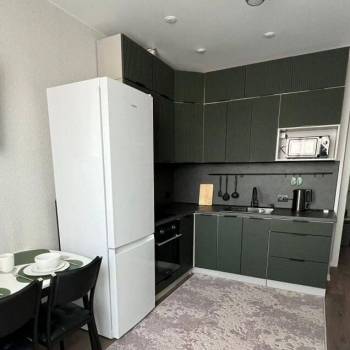 Сдается 1-комнатная квартира, 42 м²