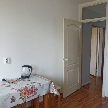Продается 1-комнатная квартира, 38 м²