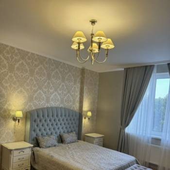 Сдается 2-х комнатная квартира, 100 м²