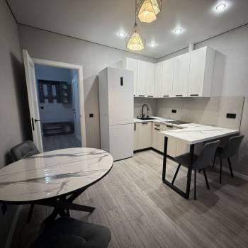 Сдается 1-комнатная квартира, 45 м²
