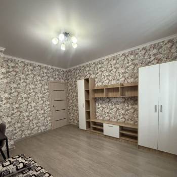 Сдается 1-комнатная квартира, 40 м²