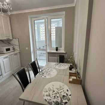 Сдается 1-комнатная квартира, 43 м²