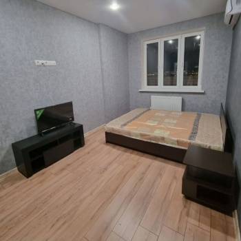 Сдается 1-комнатная квартира, 43 м²