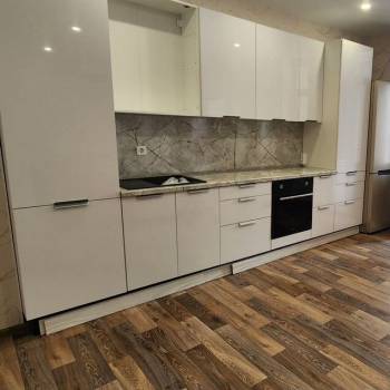 Продается 1-комнатная квартира, 41 м²