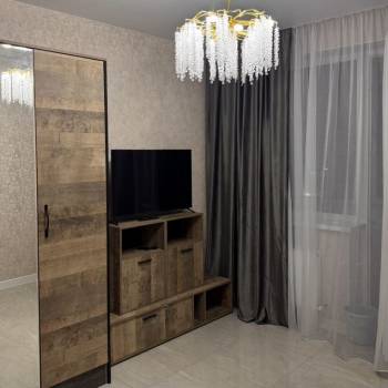 Продается 1-комнатная квартира, 37 м²