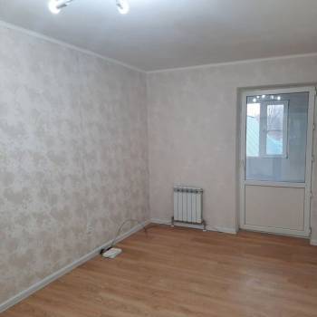 Продается 1-комнатная квартира, 30 м²