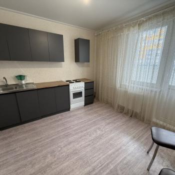 Сдается 1-комнатная квартира, 40 м²