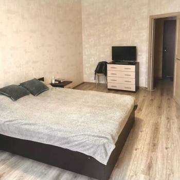 Сдается 1-комнатная квартира, 45 м²