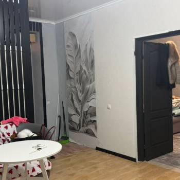 Продается 1-комнатная квартира, 38 м²