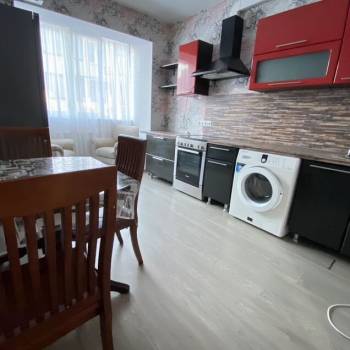 Сдается 2-х комнатная квартира, 56 м²