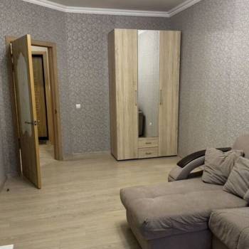 Сдается 1-комнатная квартира, 39 м²