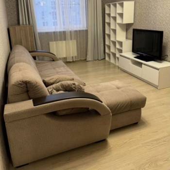 Сдается 1-комнатная квартира, 39 м²
