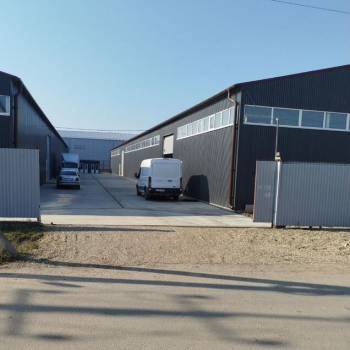 Сдается Нежилое помещение, 1050 м²