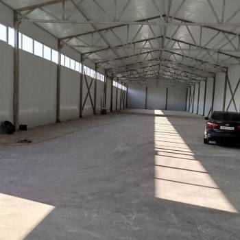 Сдается Нежилое помещение, 1050 м²