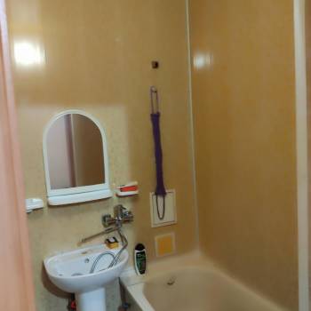 Продается 1-комнатная квартира, 32 м²