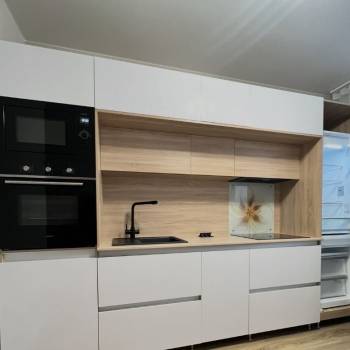 Продается 1-комнатная квартира, 35 м²