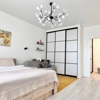 Сдается 1-комнатная квартира, 57 м²