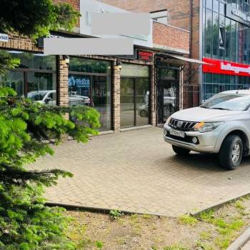 Сдается Торговое помещение, 164,5 м²