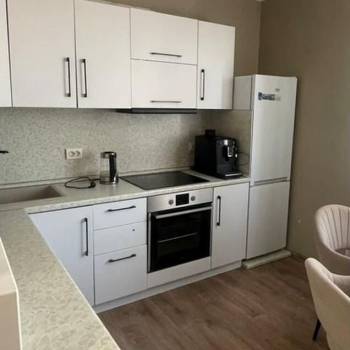 Сдается 2-х комнатная квартира, 70 м²