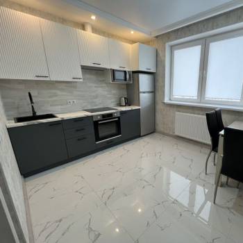 Сдается 1-комнатная квартира, 37 м²